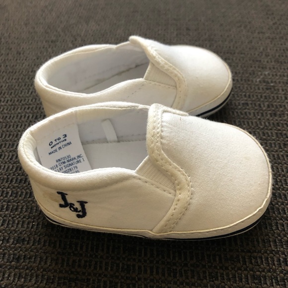 Shoes - Picture 3 of 3